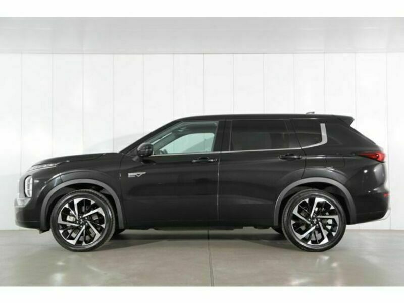 OUTLANDER PHEV