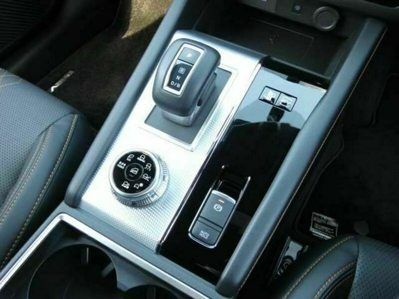 OUTLANDER PHEV