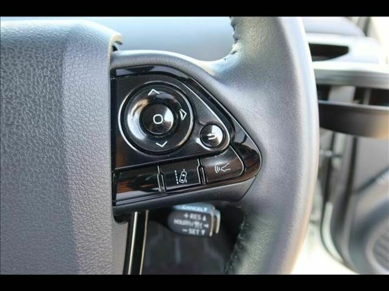 PRIUS-26