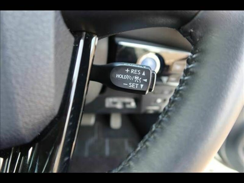 PRIUS-28