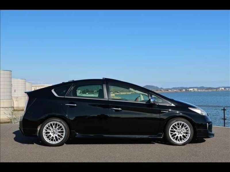 PRIUS-2