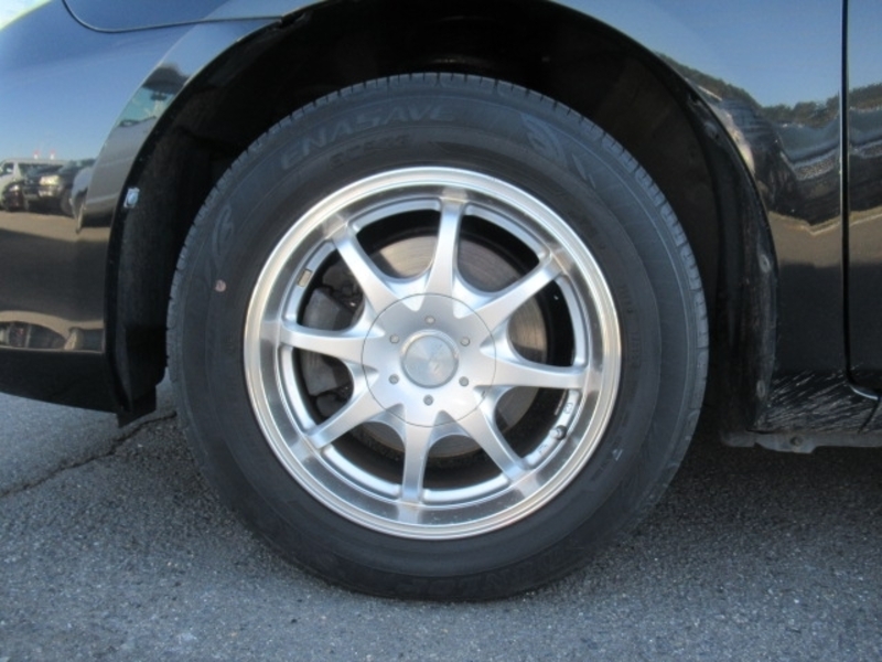COROLLA FIELDER-9