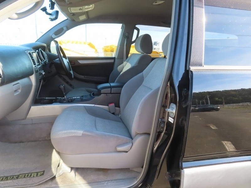 HILUX SURF-8
