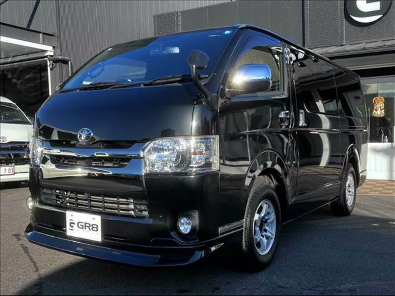 HIACE VAN-11