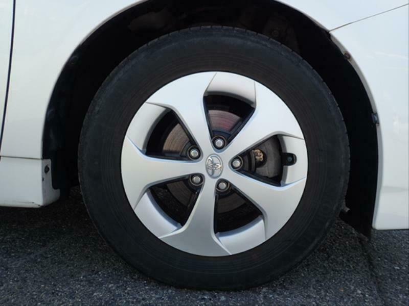PRIUS-6
