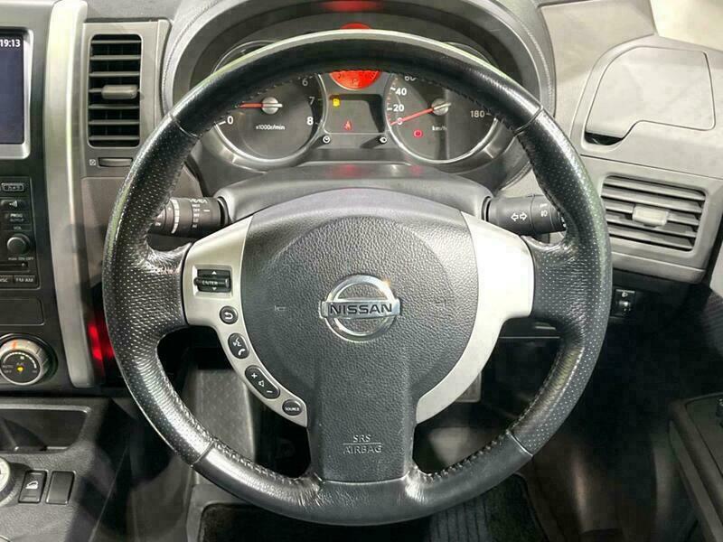X-TRAIL-25