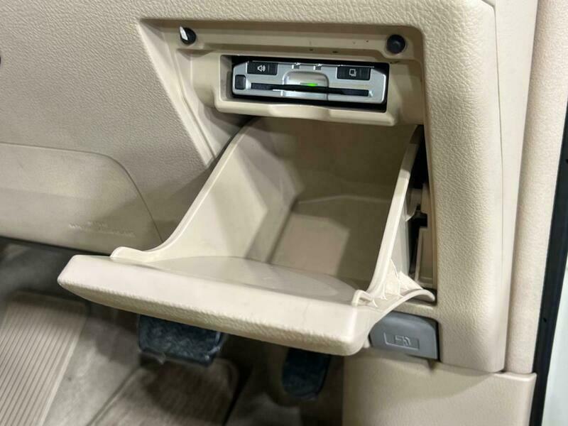ALPHARD-7
