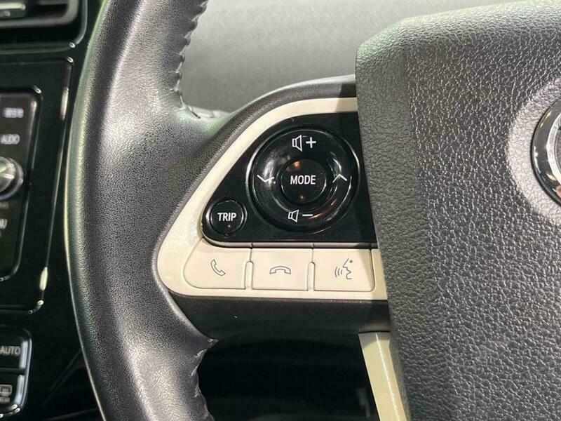 PRIUS-27