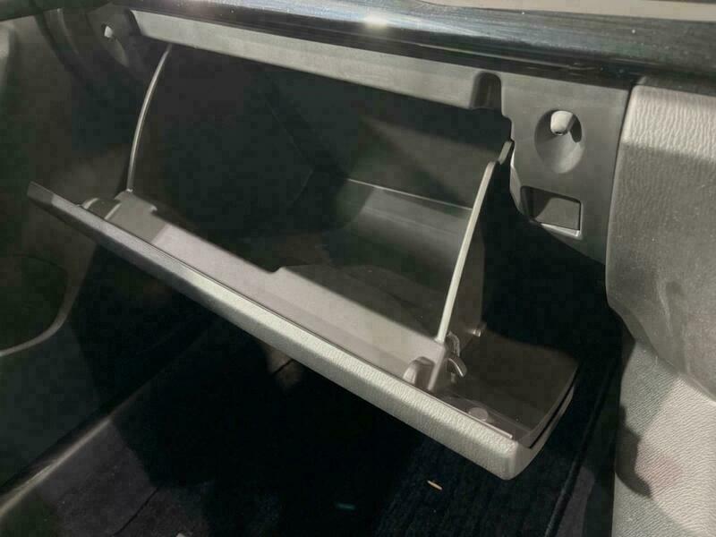Axela Sport-20