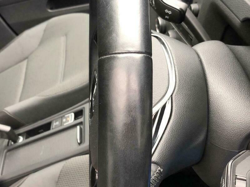 GOLF VARIANT-12