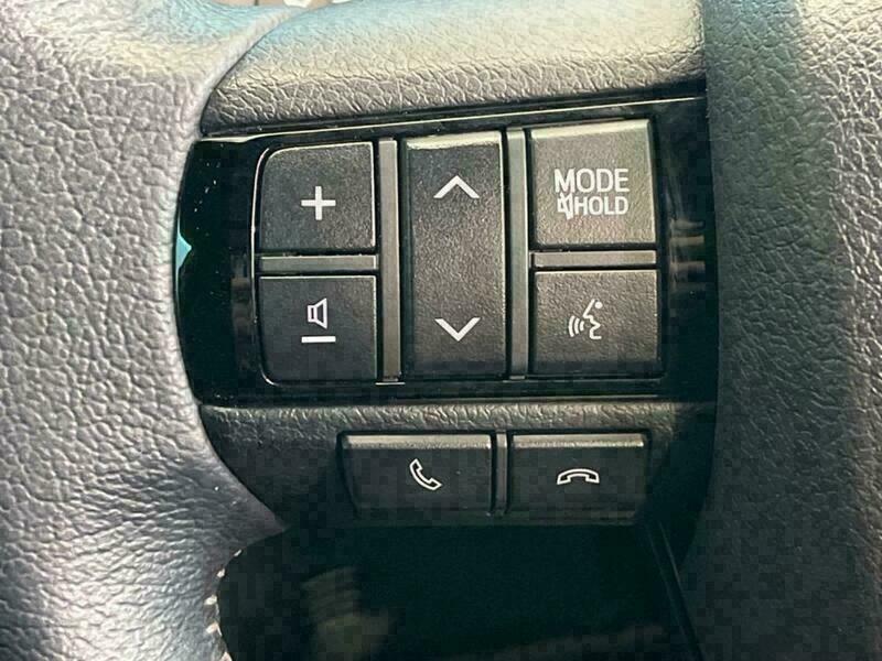 HILUX-27