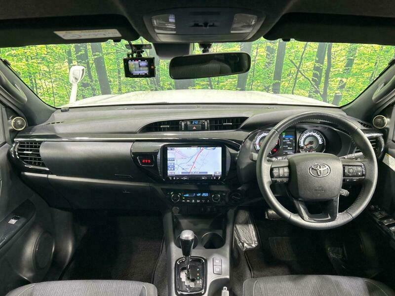 HILUX