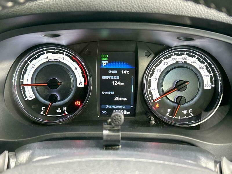 HILUX