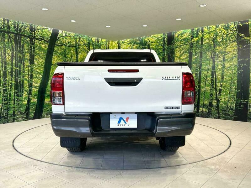HILUX