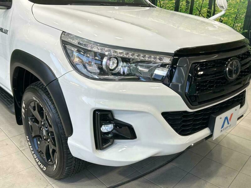 HILUX
