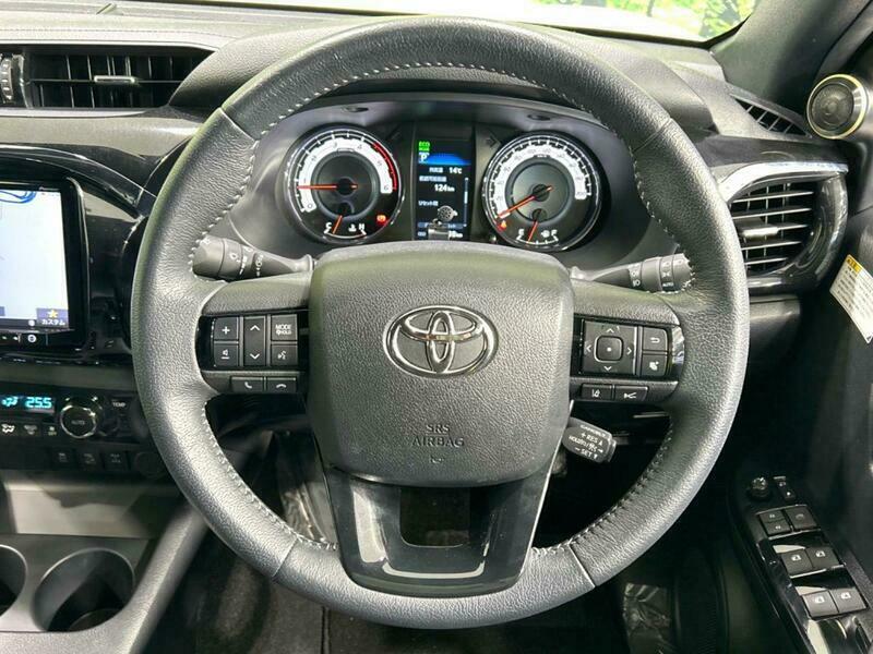 HILUX