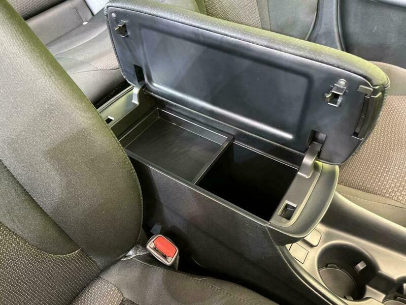 PRIUS-48