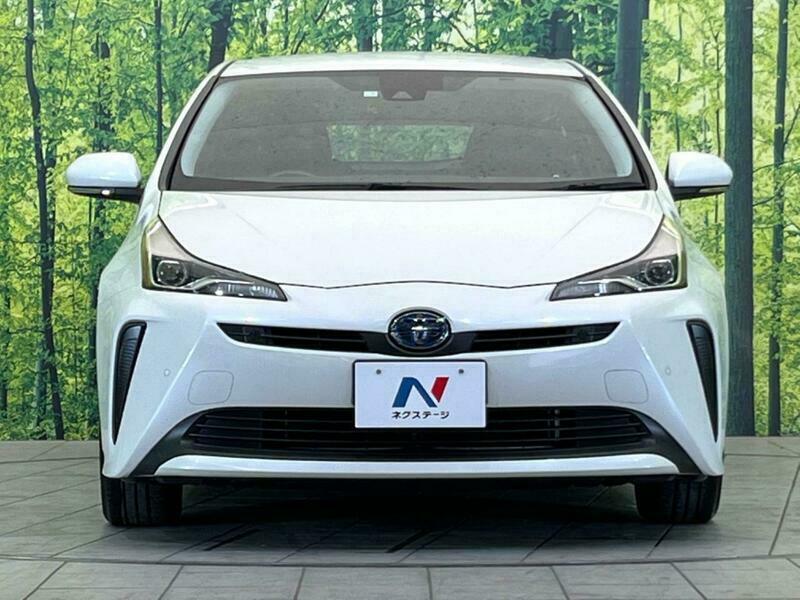 PRIUS-13