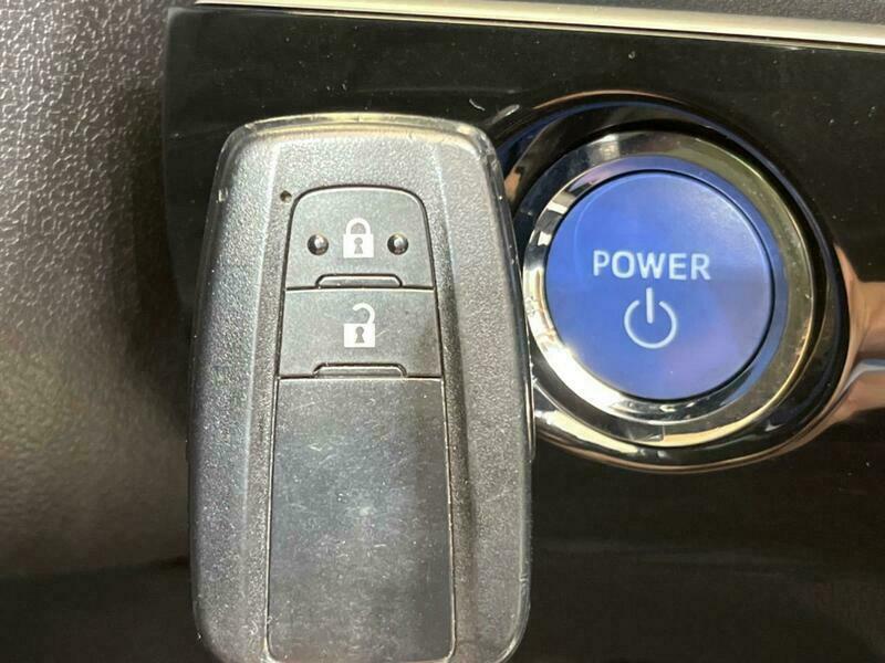 PRIUS-57