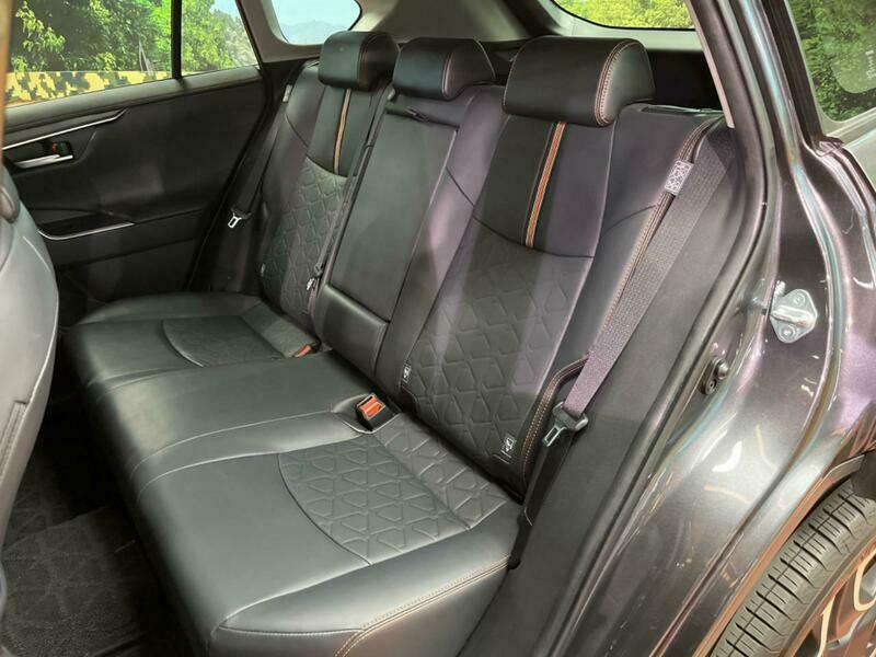 RAV4-9