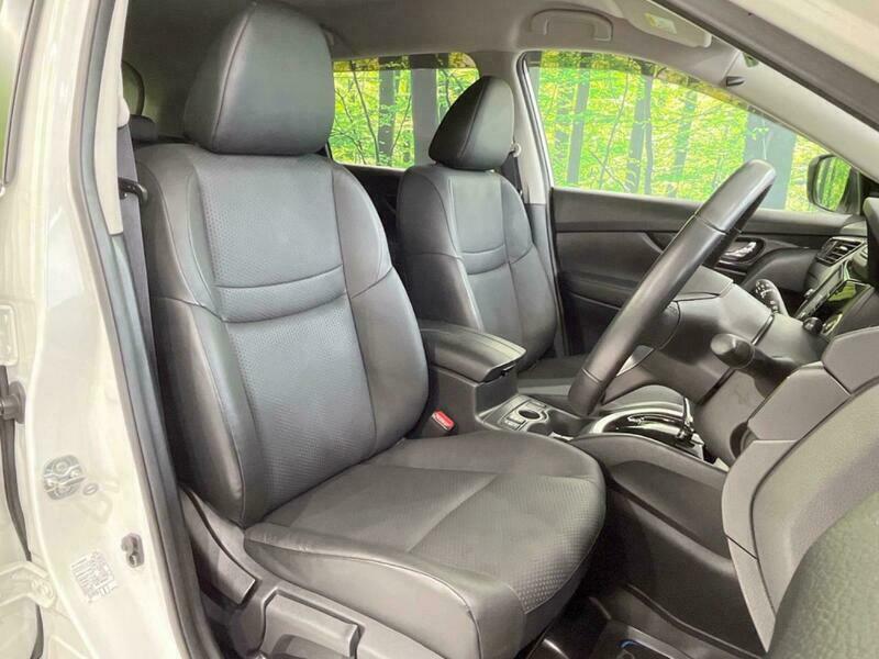 X-TRAIL-62