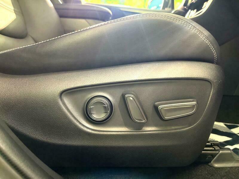 RAV4-7