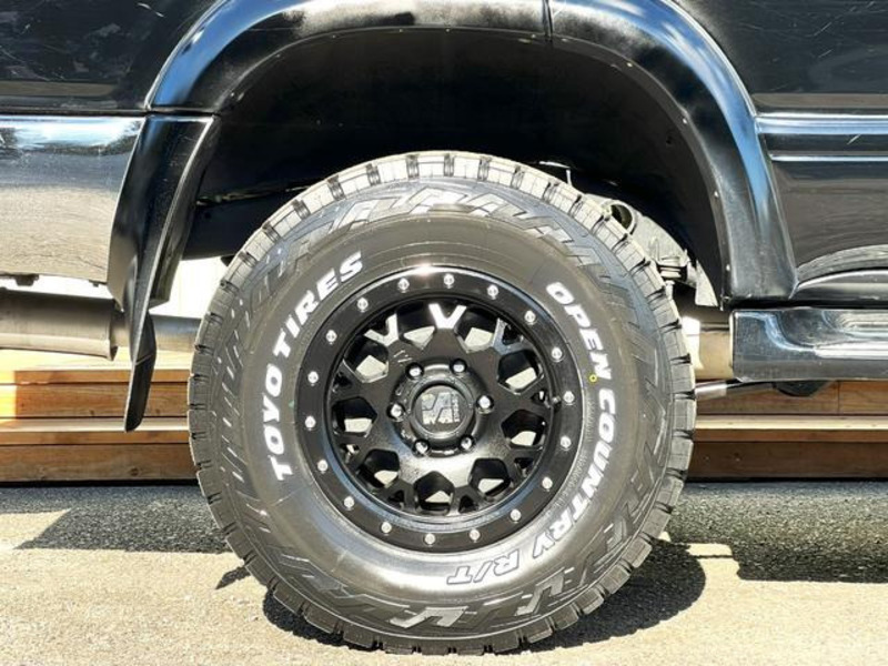 HILUX SURF-18