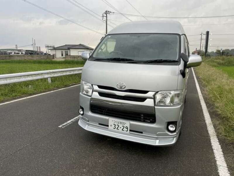 HIACE VAN-10