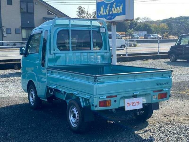 HIJET TRUCK-1