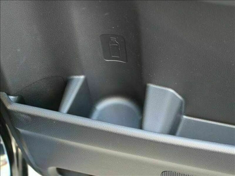 WAGON R-16