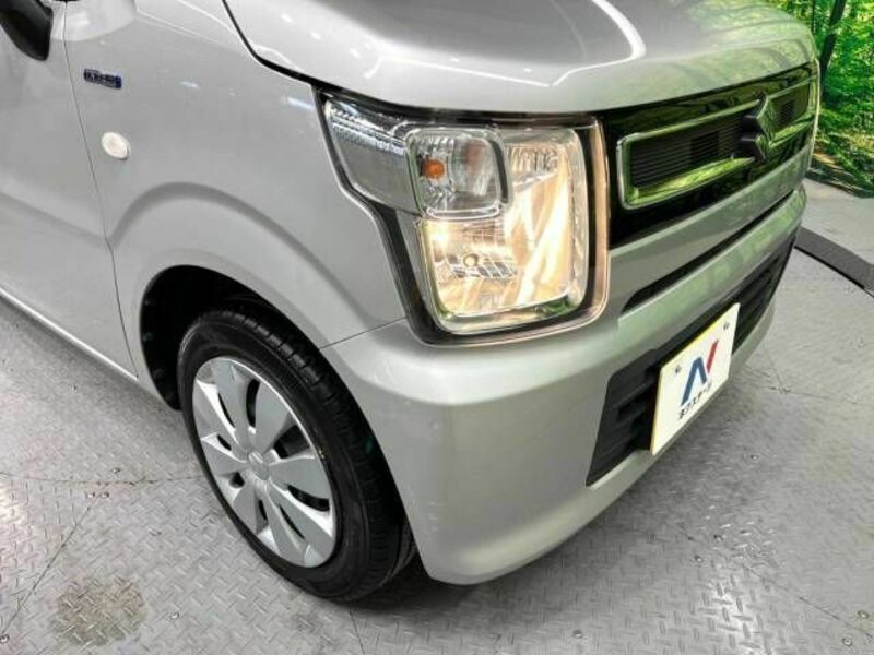 WAGON R-12
