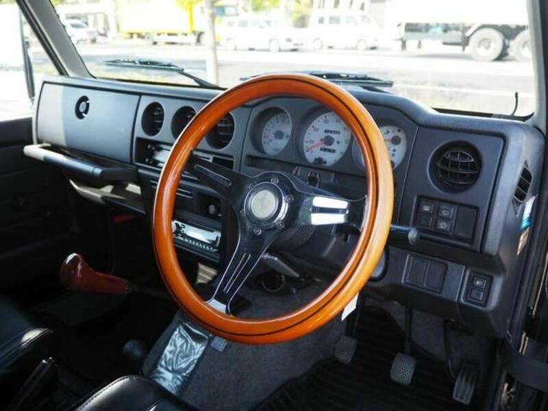 JIMNY-17