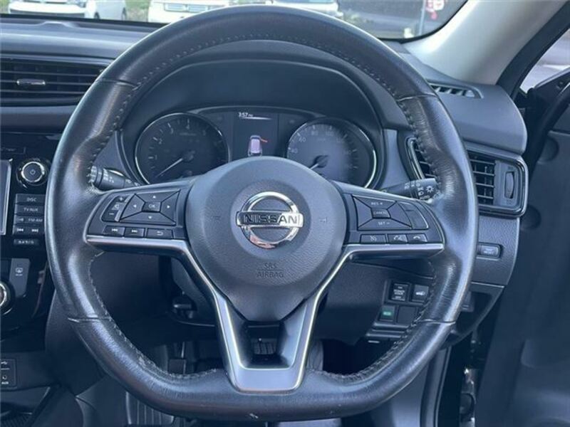 X-TRAIL-23