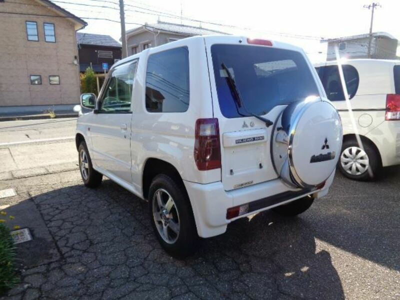 PAJERO MINI-1