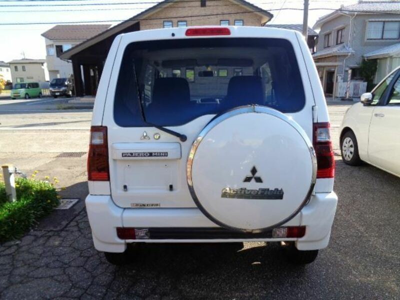 PAJERO MINI-6