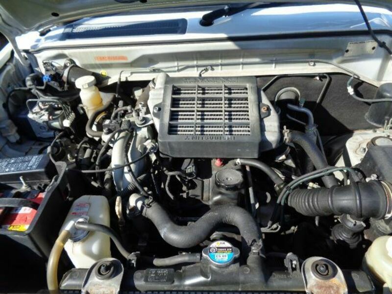 PAJERO MINI-18