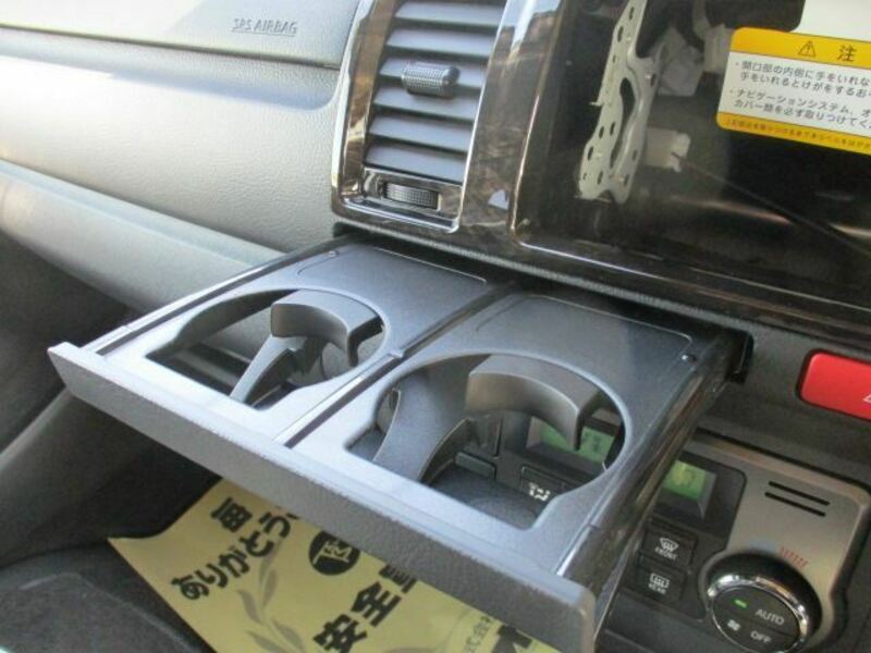 HIACE-26