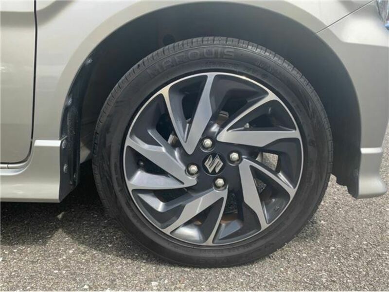 WAGON R-8