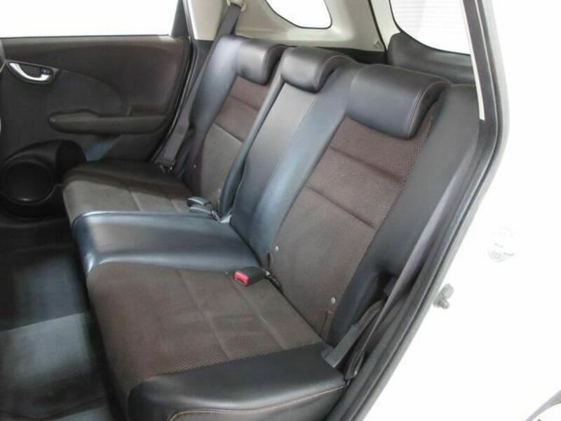 FIT SHUTTLE