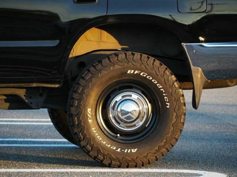 HILUX SURF