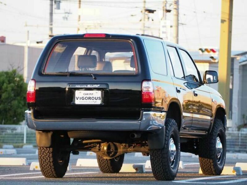 HILUX SURF
