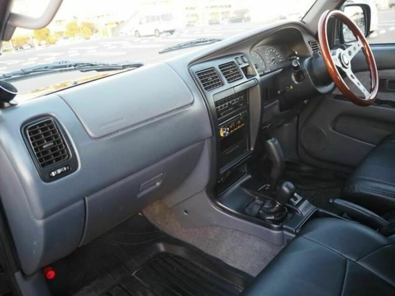 HILUX SURF