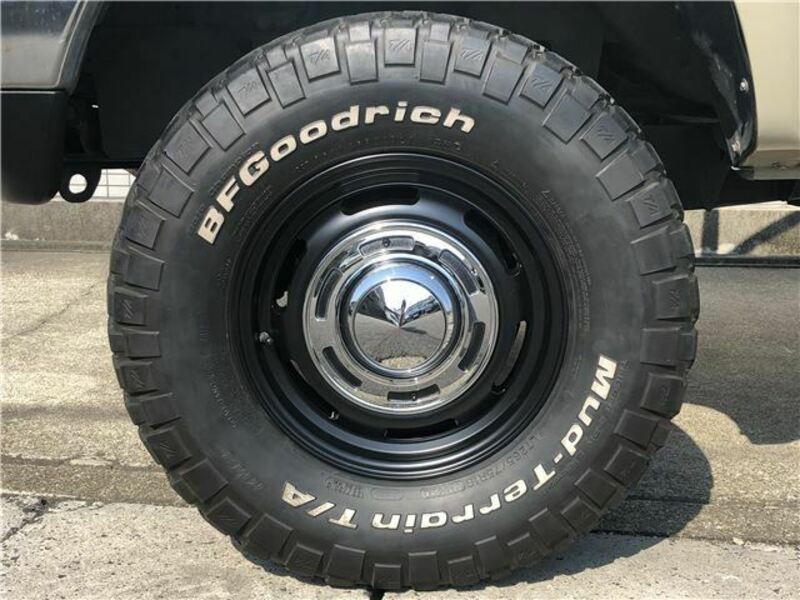 HILUX SURF