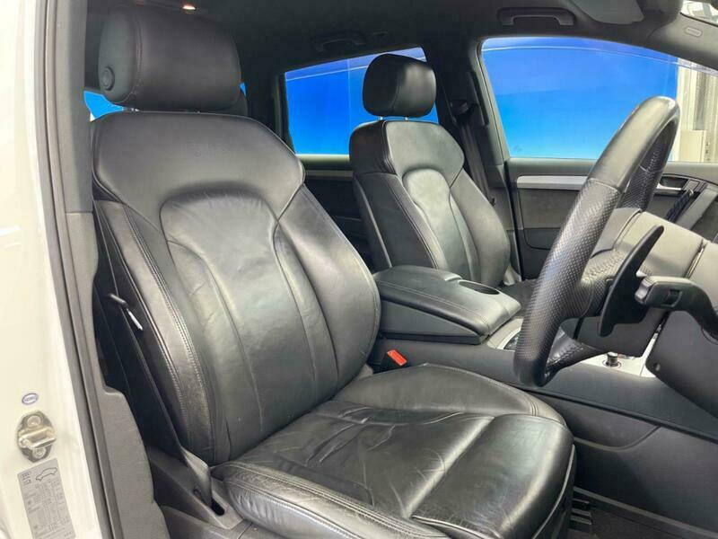Q7