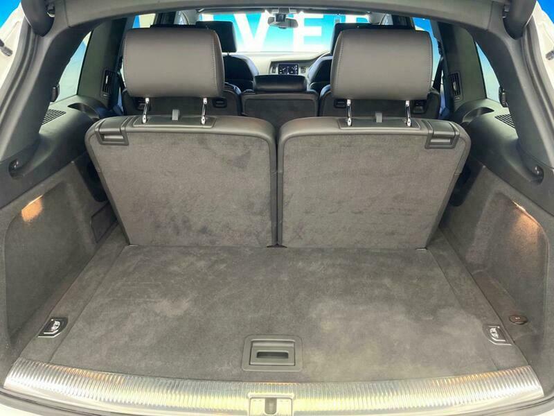Q7
