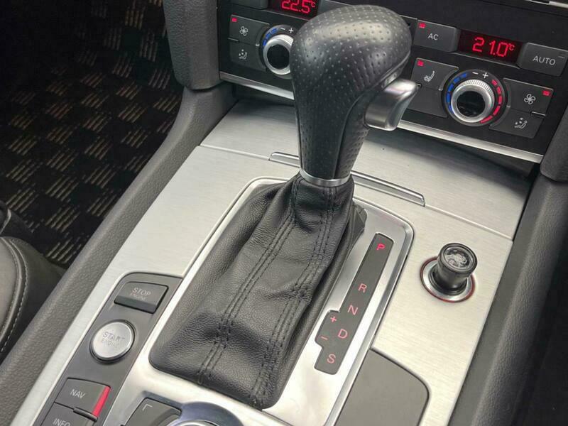 Q7