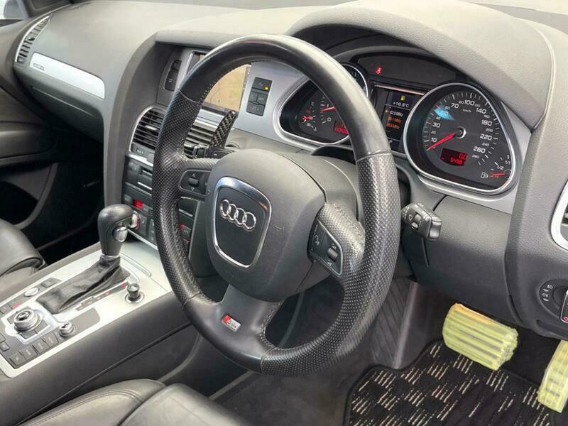 Q7