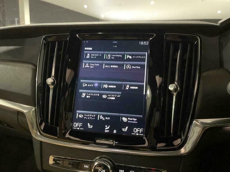 V90