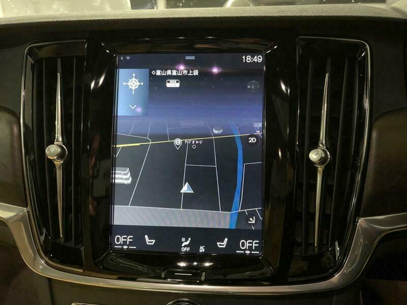 V90