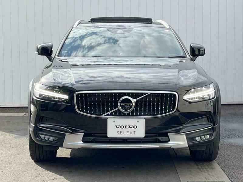 V90